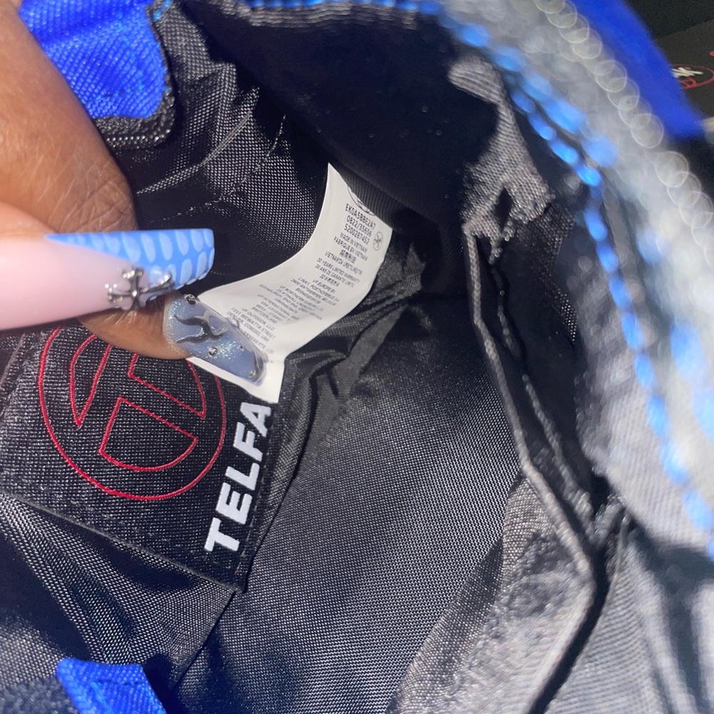 Small Eastpak X Telfar Painter’s Tape Shopper - Picture 10 of 10